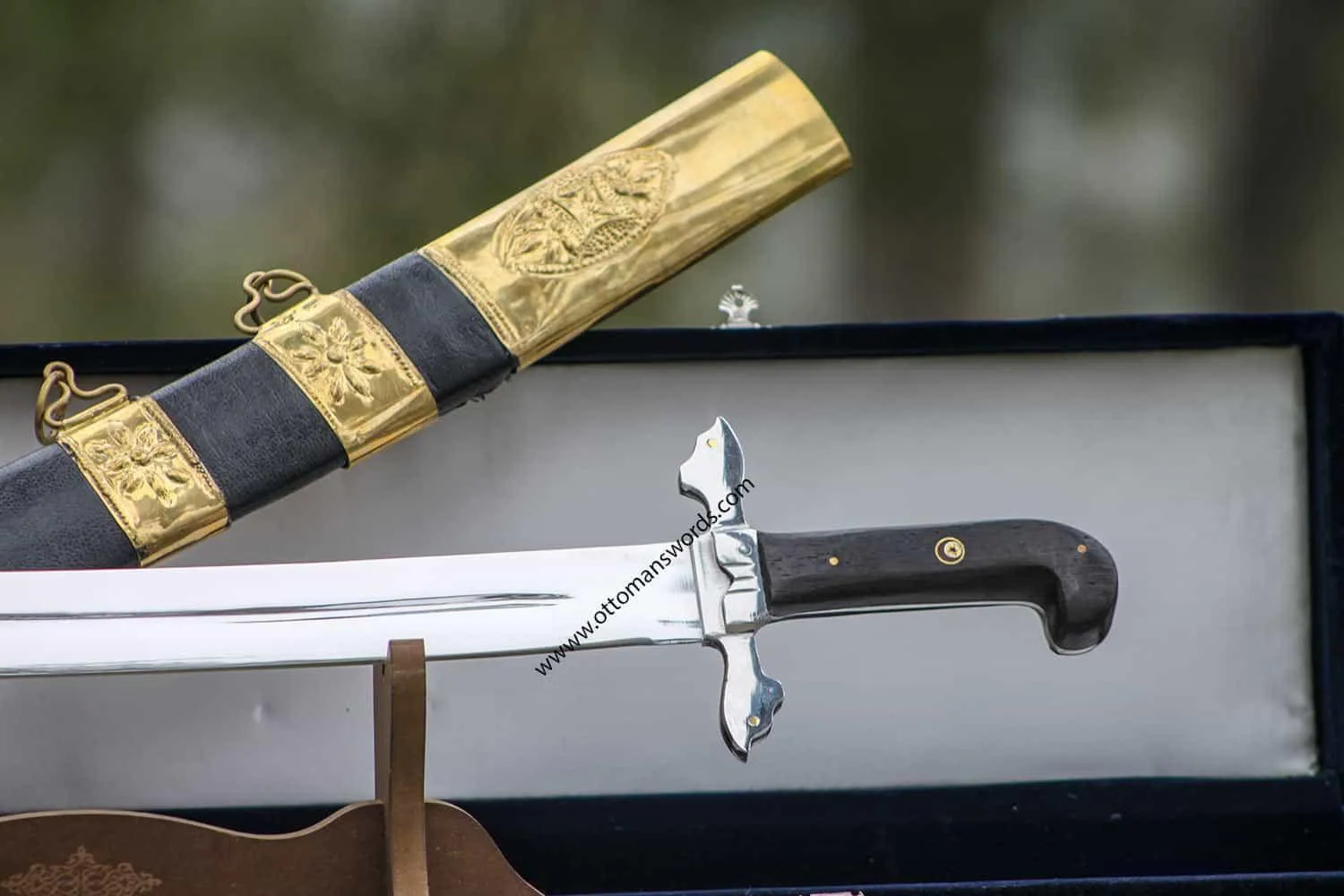 Alp Sword